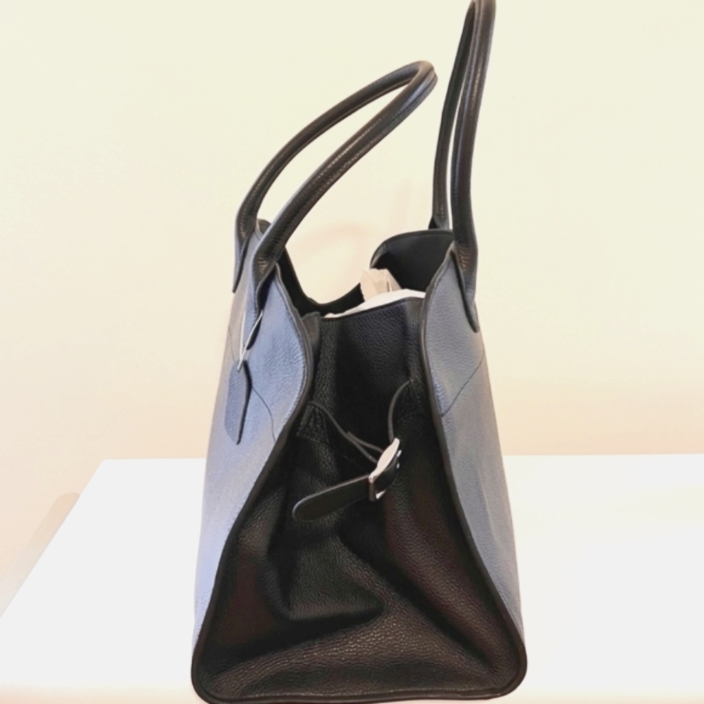 Black Leather Silver Side Buckles Bag - Picture 2 of 4